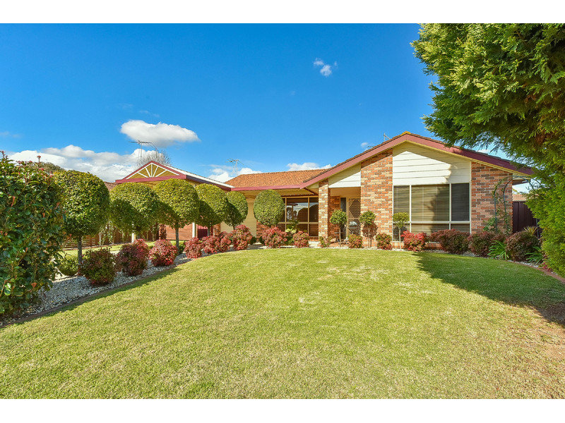 11 Cormo Close, Elderslie, NSW 2570 - realestate.com.au