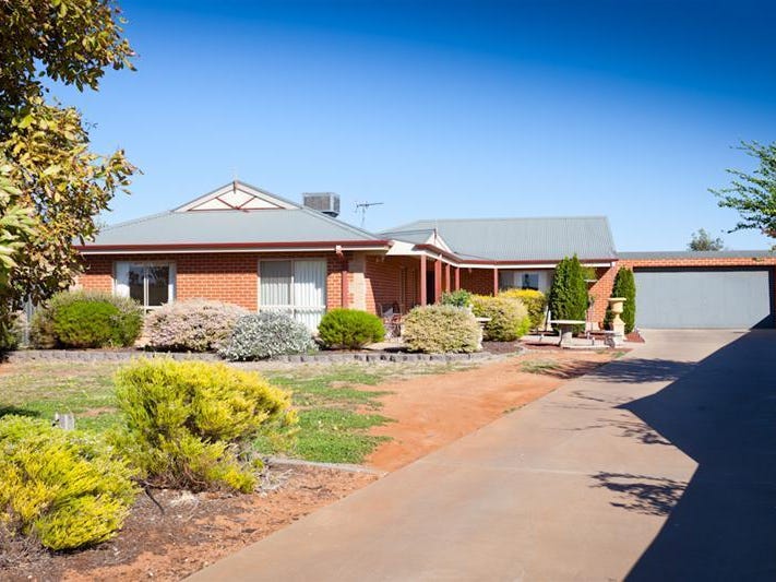 7 Mary Court, Robinvale, VIC 3549