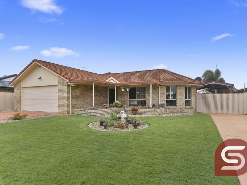 94 Carpenter Way, Sandstone Point, QLD 4511