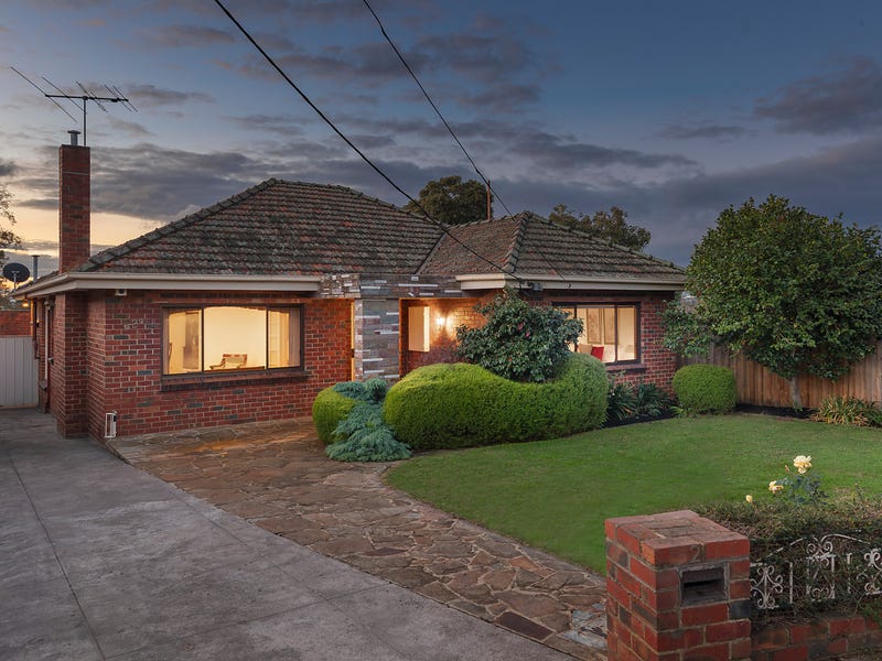 2 Prefect Street, Strathmore, Vic 3041 Property Details