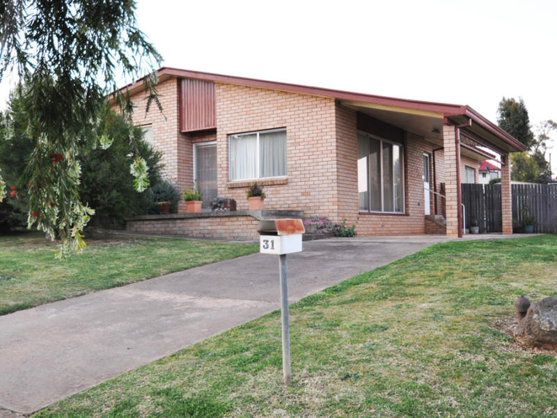 31 Wardle Street, Junee, NSW 2663