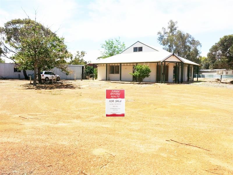 102 Moore Street, Moora, WA 6510 Property Details