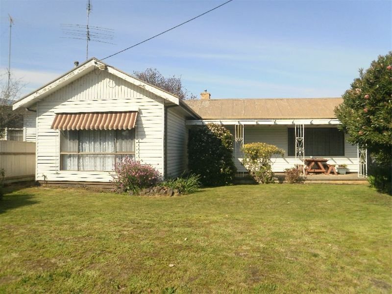 70 Fyfe Street, Hamilton, Vic 3300 Property Details