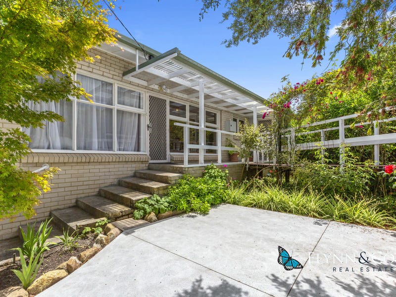 98 Flinders Street, McCrae, Vic 3938 Property Details