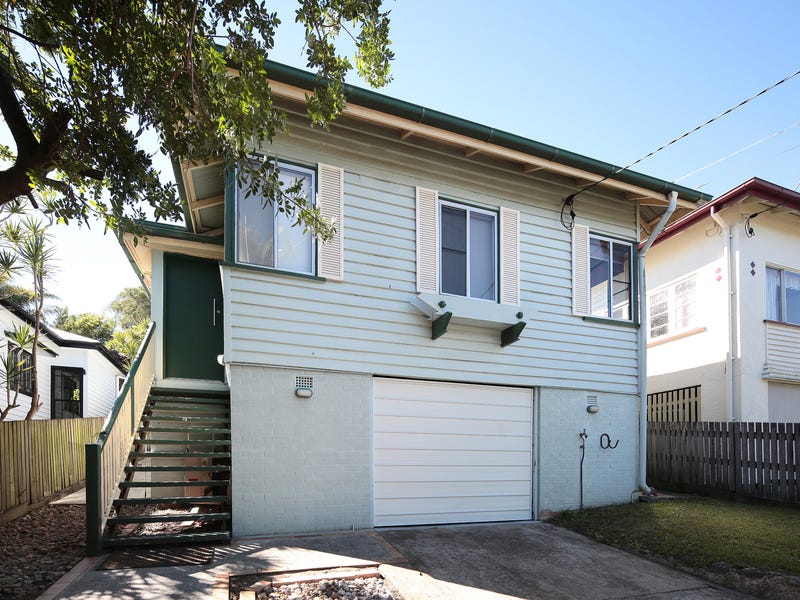 28 Lewis Street, Camp Hill, QLD 4152