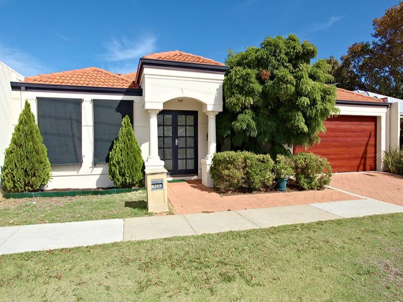 169 Deanmore Road, Scarborough, WA 6019