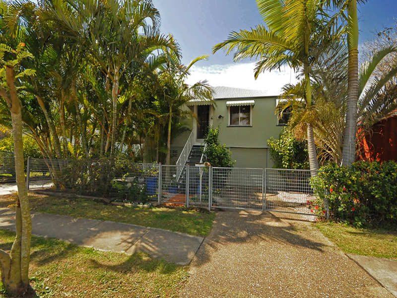 130 Palm Avenue, Shorncliffe, Qld 4017 Property Details