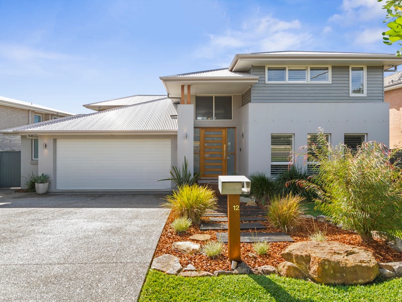 12 Handley Street, Helensburgh, NSW 2508