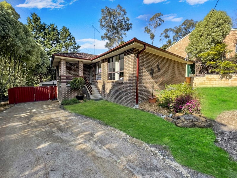 33 Alexander Avenue, Hazelbrook, NSW 2779 - Property Details