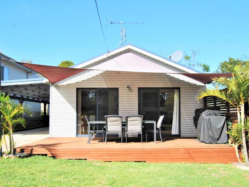 36 Lakeside Drive, South Durras, NSW 2536