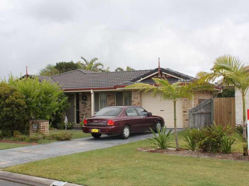 20 McKenzie Avenue, Pottsville, NSW 2489 Property Details