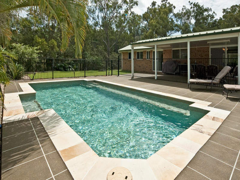 160 Blackwall Road, Chuwar, Qld 4306 Property Details