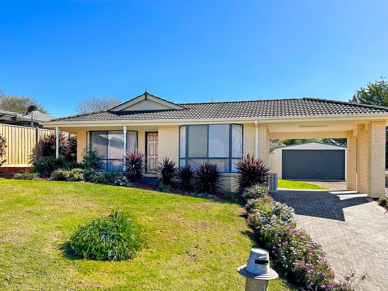 14 Bell Park Close, Warragul, Vic 3820 Property Details