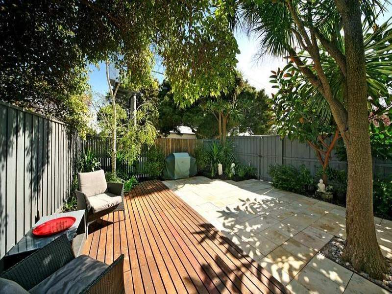 3/264 Neerim Road, Carnegie, Vic 3163 - Property Details