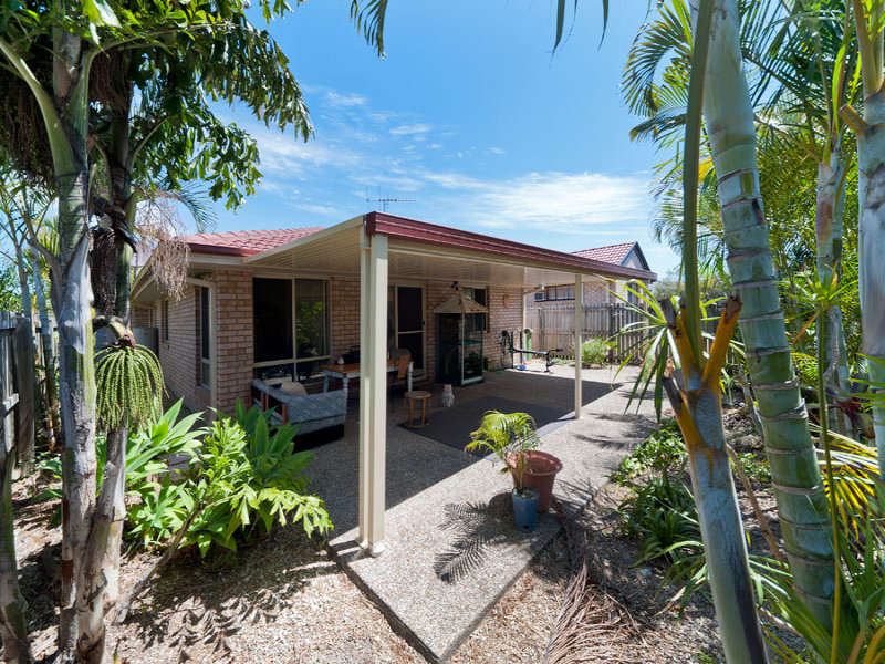 20 Lakes Entrance, Meadowbrook, Qld 4131 Property Details