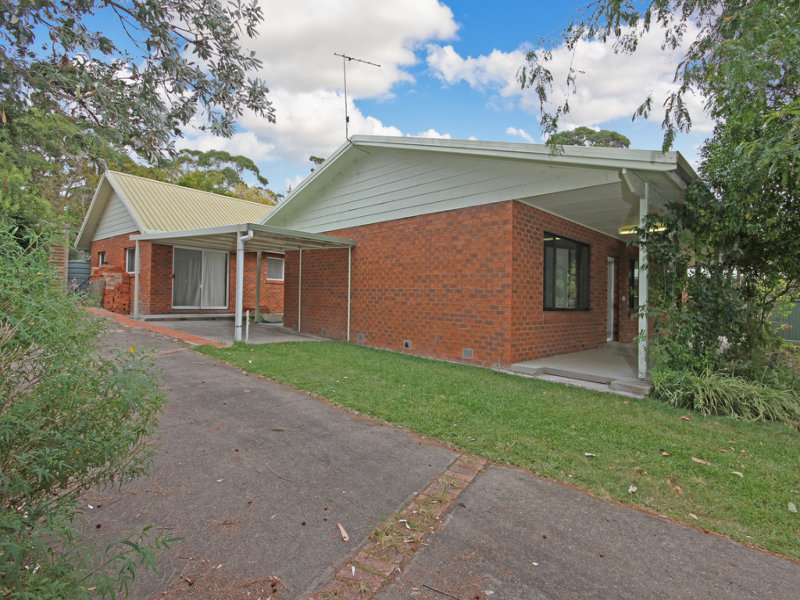 13 Larmer Close, Broulee, NSW 2537 Property Details