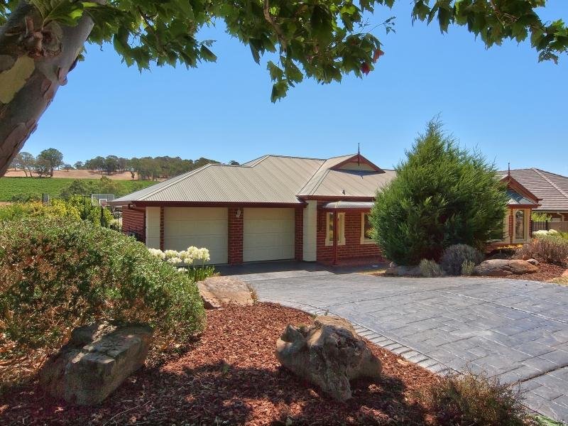 11 Spring Park Drive, Littlehampton, SA 5250 Property Details