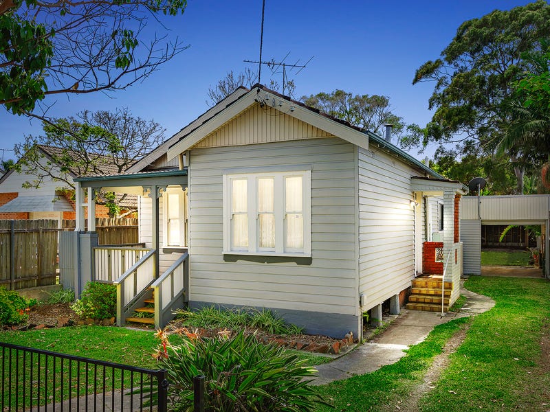 35 Waratah Street, Mayfield, NSW 2304