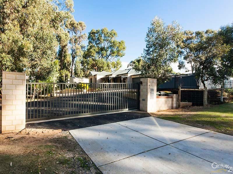 28 Oak Way, Baldivis, WA 6171 Property Details