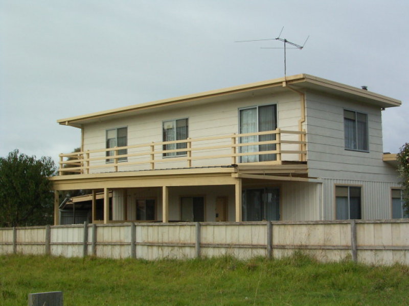 11 Diane Cres, Wimbledon Heights, VIC 3922