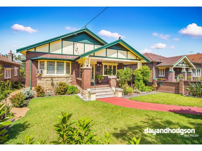 28 Collingwood Avenue, Earlwood, NSW 2206