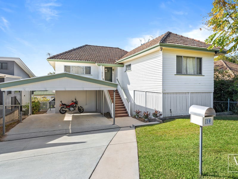 19 June Street, Mitchelton, Qld 4053 Property Details