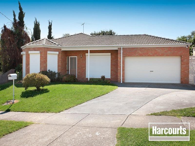 34 Eagle Drive, Pakenham, Vic 3810 Property Details