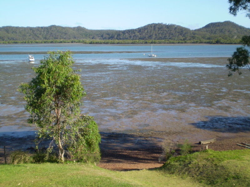 6 Emerson Street, Russell Island, QLD 4184