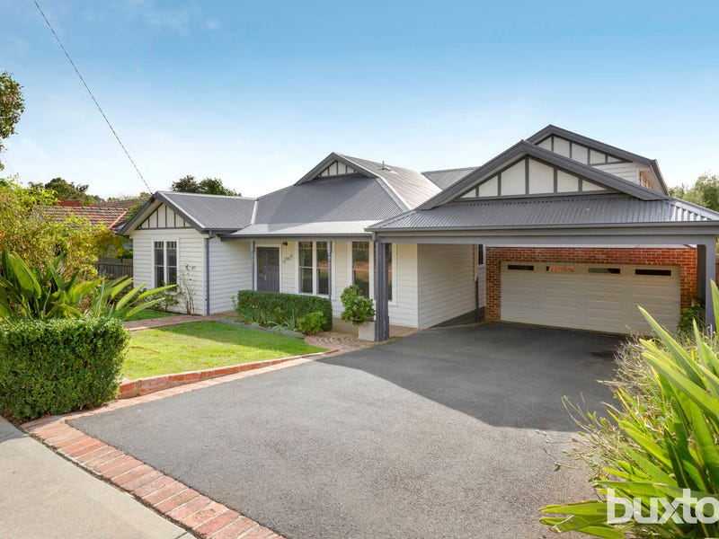 18 Stanley Street, Box Hill South, VIC 3128