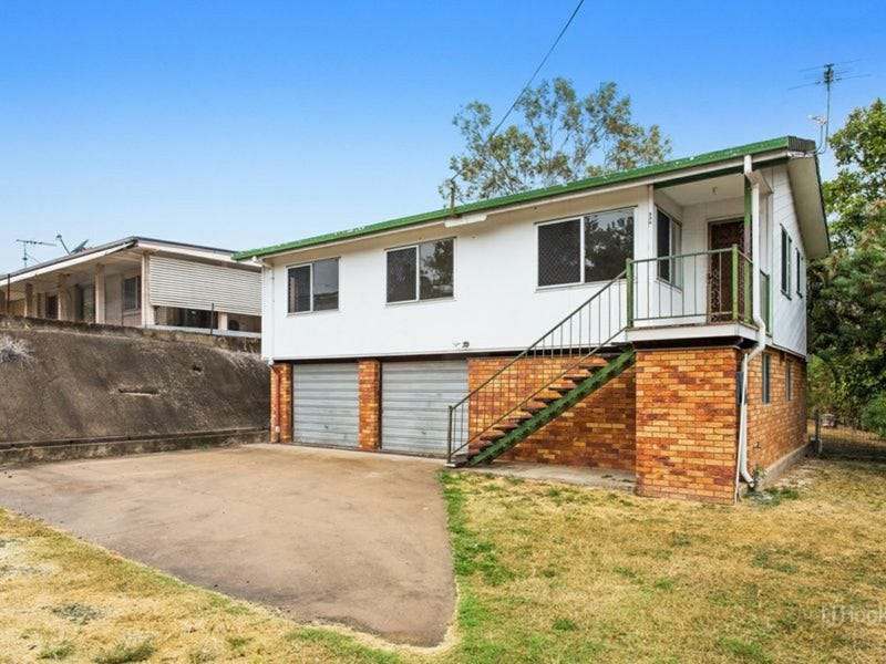 230 Elphinstone Street, Koongal, Qld 4701