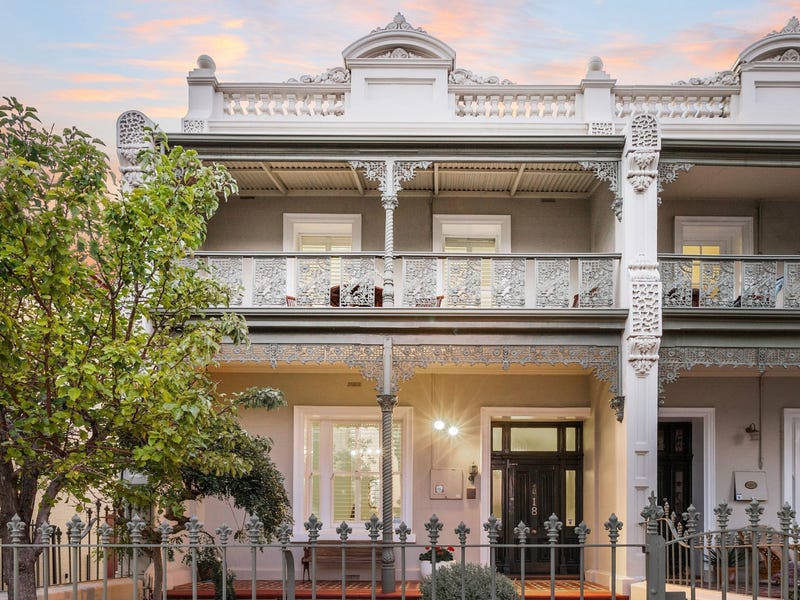 18 Queen Victoria Street, Fremantle, WA 6160 18 Queen Victoria Street, Fremantle, WA 6160