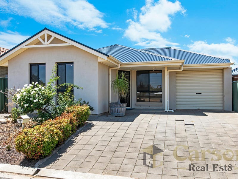 8 Oxford Court, Elizabeth Park, SA 5113