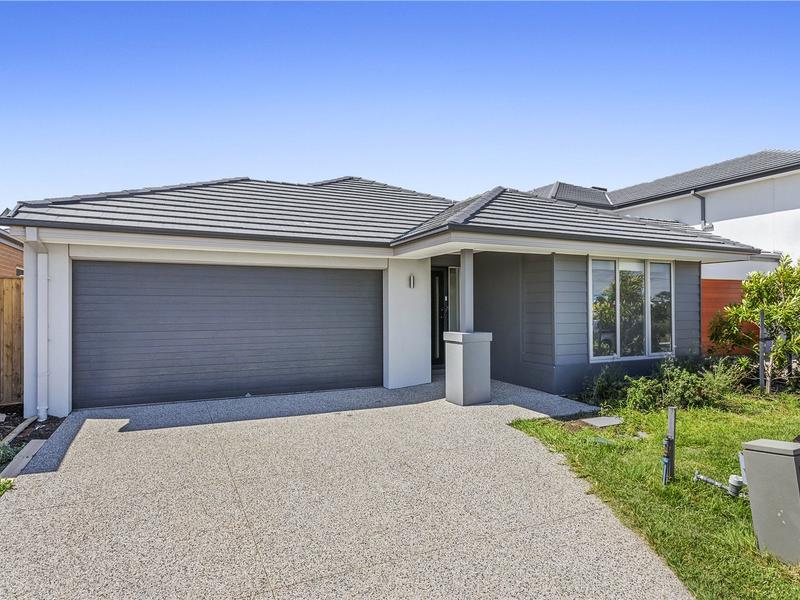 41 Stoneleigh Circuit, Williams Landing, VIC 3027 - realestate.com.au