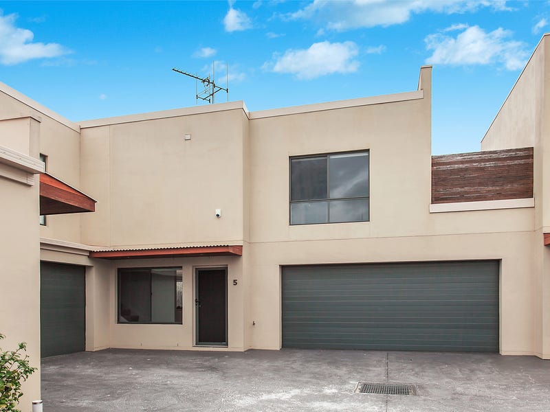 5/13 Gerald Street, Queanbeyan, NSW 2620 Property Details