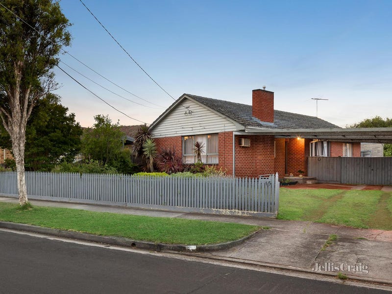 15 Acacia Avenue, Mentone, Vic 3194 Property Details