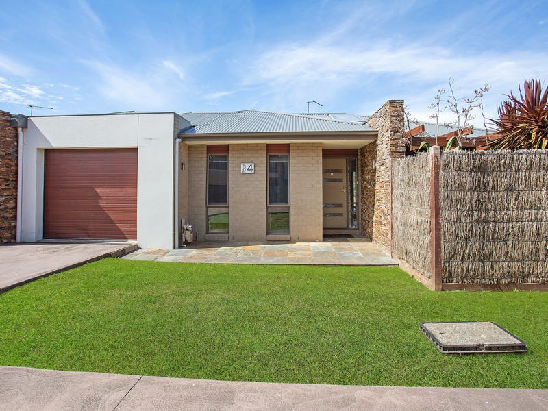 4/22 Mitchell Street, Warrnambool, Vic 3280 Townhouse for Sale