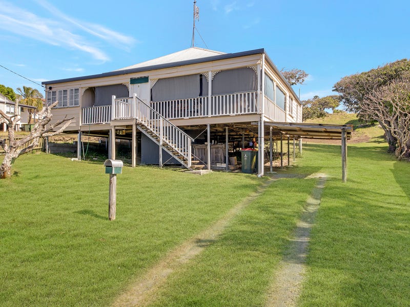 16 Archer Street, Emu Park, QLD 4710
