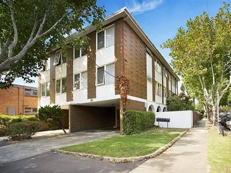 25 Kingsley Street, Elwood, VIC 3184