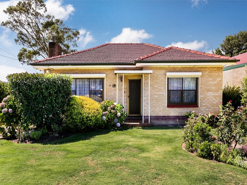 32 Australian Avenue, Clovelly Park, SA 5042