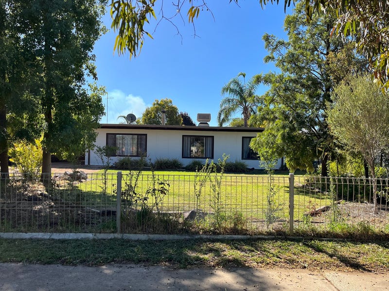 35 Perry Street, Euston, NSW 2737 House for Sale