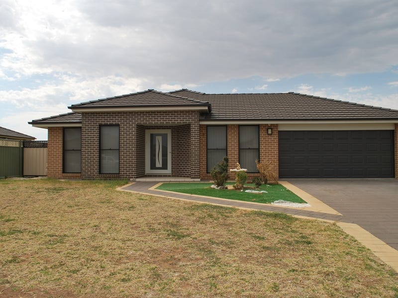 24 Holmwood Drive, Dubbo, NSW 2830
