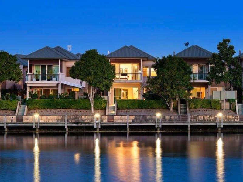 706 Glades Drive, Robina, Qld 4226 Property Details