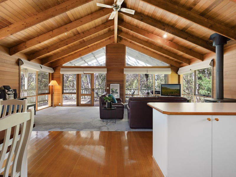 23 Purcell Drive, Merrijig, Vic 3723 House for Sale