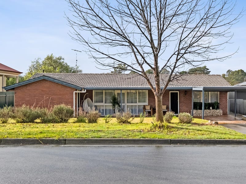 35 Albert Road, Mount Barker, SA 5251