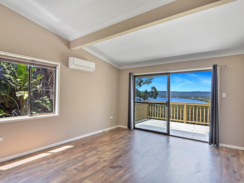 55 Broadwater Drive, Saratoga, NSW 2251