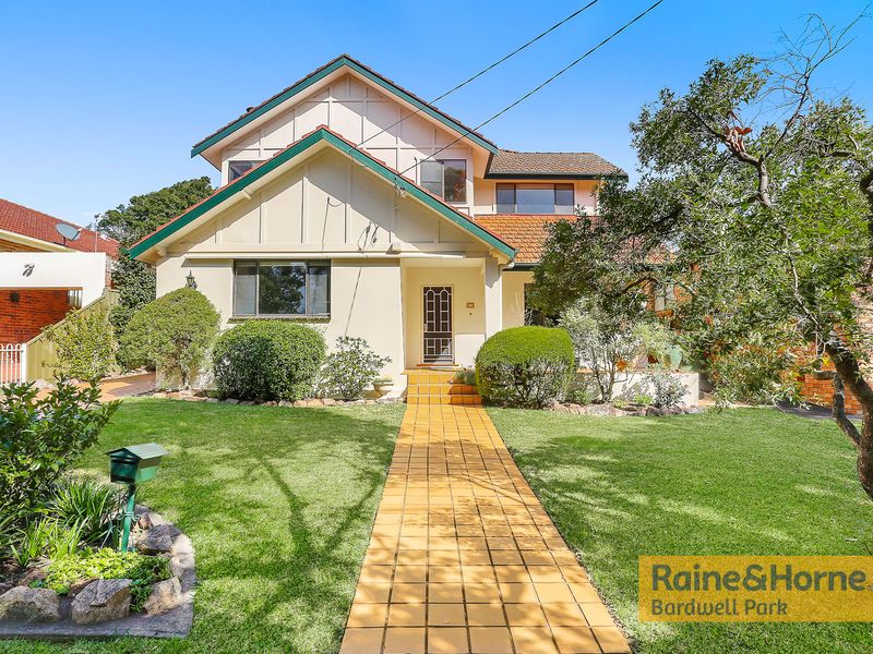 17 Staples Street, Kingsgrove, NSW 2208 Property Details