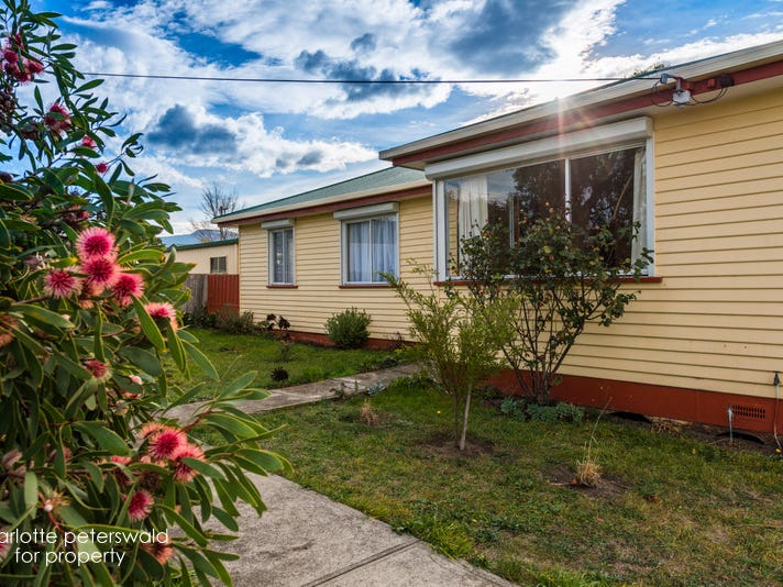 1 Negara Crescent, Goodwood, Tas 7010 Property Details