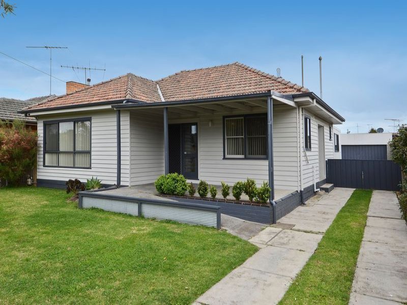 12 Ivy Street, Newcomb, VIC 3219 - realestate.com.au