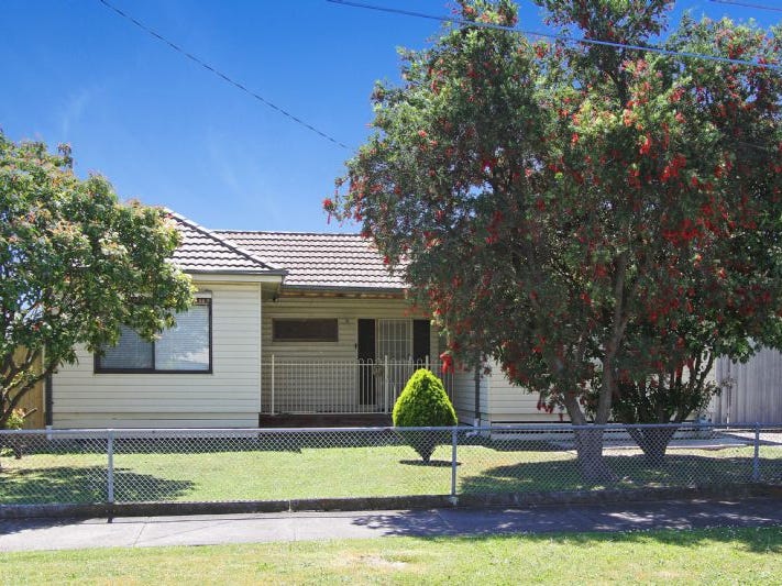 4 Emma Avenue, Reservoir, VIC 3073