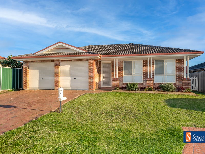 32 Bertram Place, Narellan Vale, NSW 2567